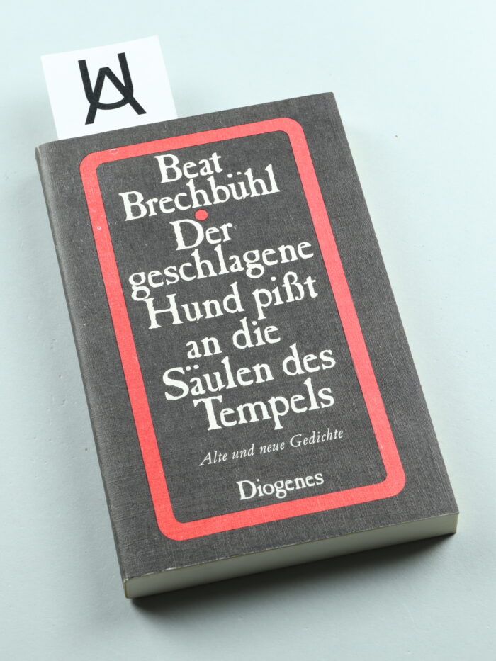 Der geschlagene Hund pisst an die Säulen des Tempels