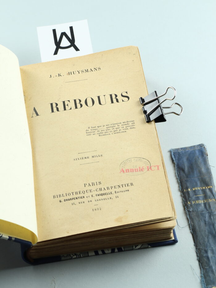 À rebours